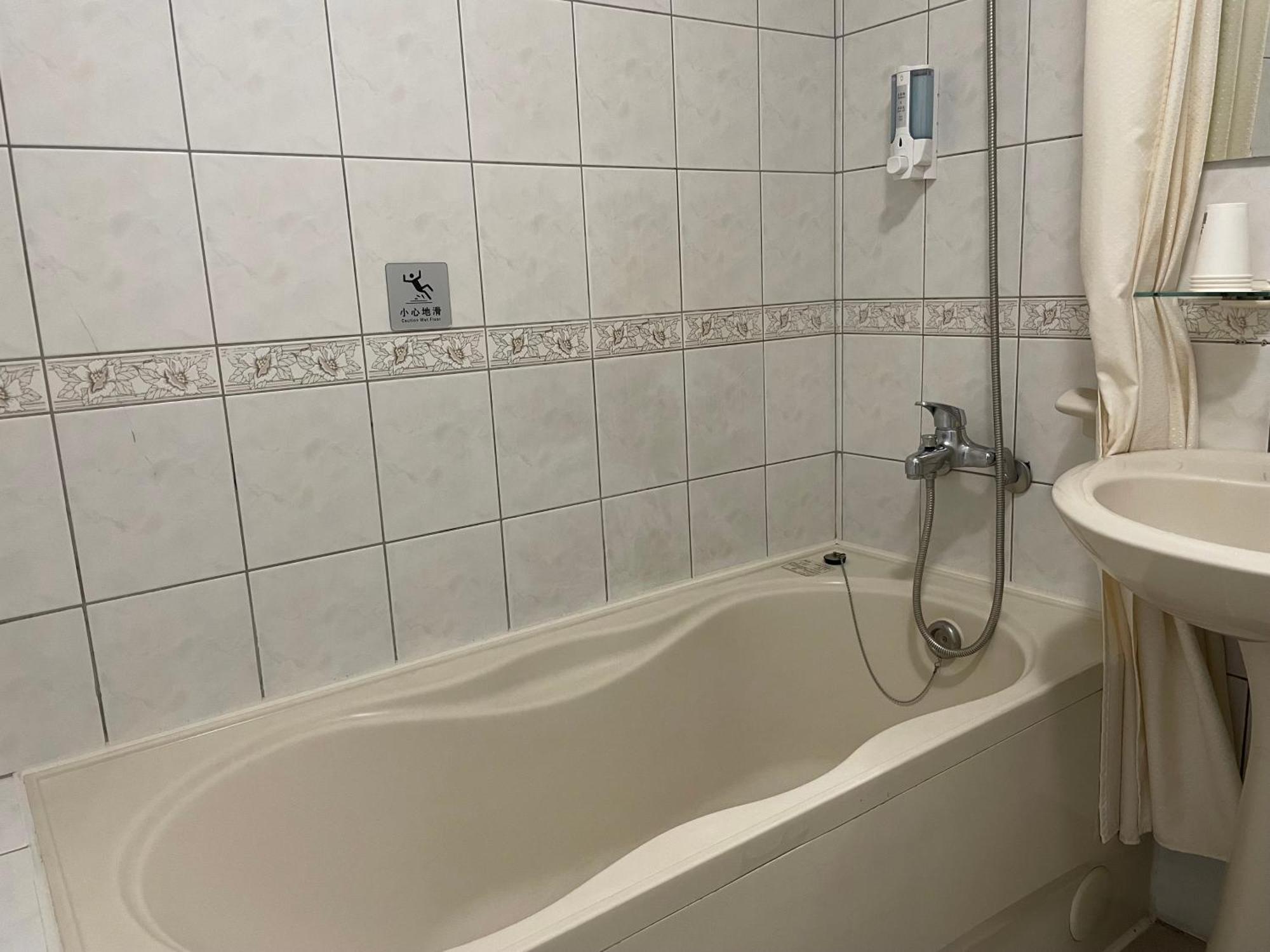 Yago Inn Tamsui Eksteriør bilde
